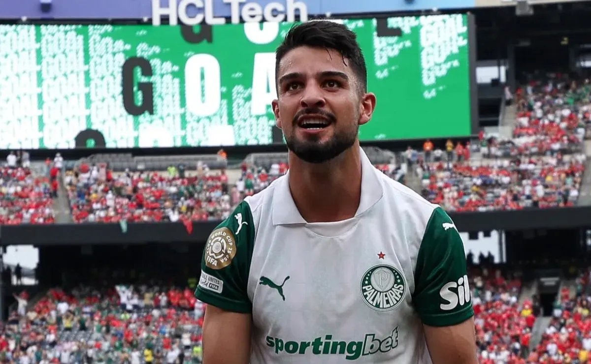 Gol de Flaco López iguala marca de Estêvão no Palmeiras no Mundial de Clubes