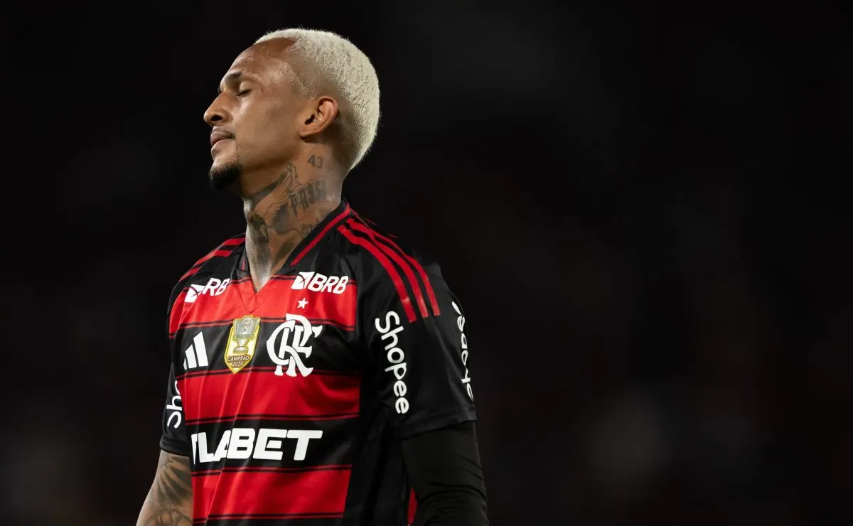 ESTREIA BRUTAL! Wesley domina adversários e vira destaque na Roma!