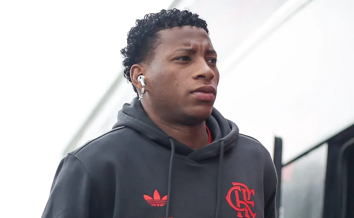 Plata provoca Internacional após classificação do Flamengo nas redes sociais