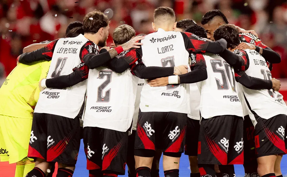 DESMANCHE À VISTA? Flamengo vira alvo de gigantes do futebol mundial