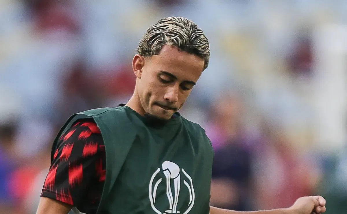 Matheus Gonçalves deixa o Flamengo e acerta com o CSKA após liberação de Filipe Luís