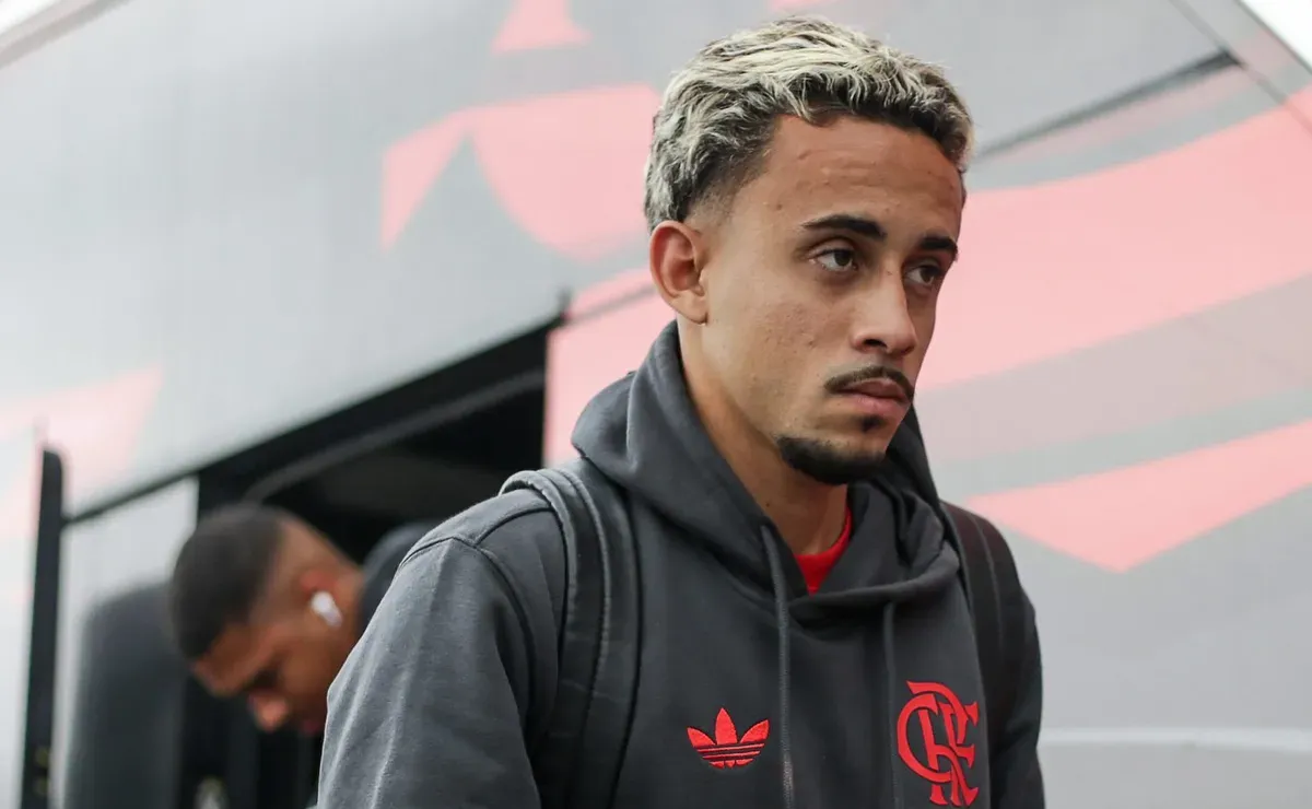 ADEUS JOIA DA BASE! Time Árabe contrata meia do Mengão