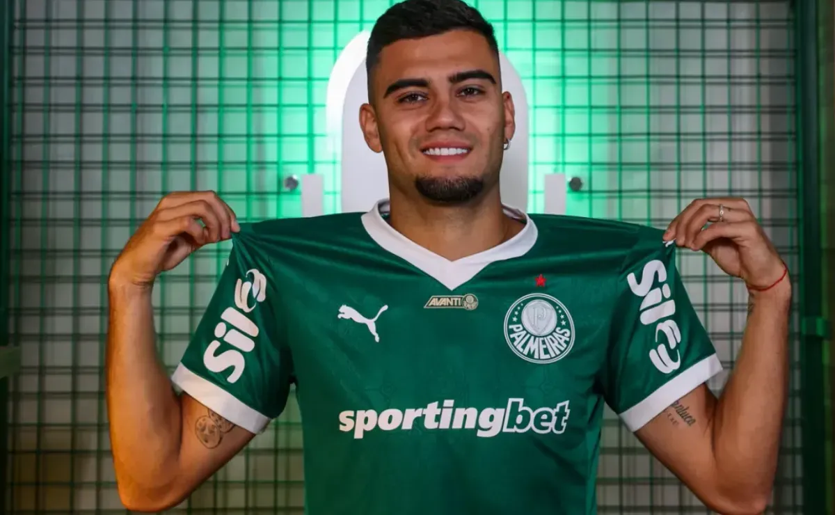 Palmeiras financia Andreas Pereira com venda de 8 jovens talentos da base