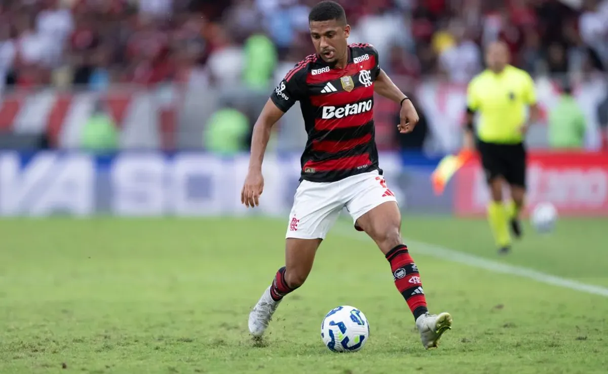 VENDAS HISTÓRICAS! Flamengo tem lucro de 209 milhões com vendas em comparação a gastos em reforços