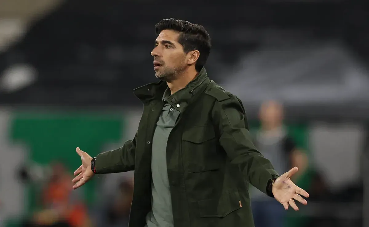 TECNICO HISTÓRICO DE SAÍDA? Abel Ferreira pesa decisão entre família em Portugal e futuro no Verdão