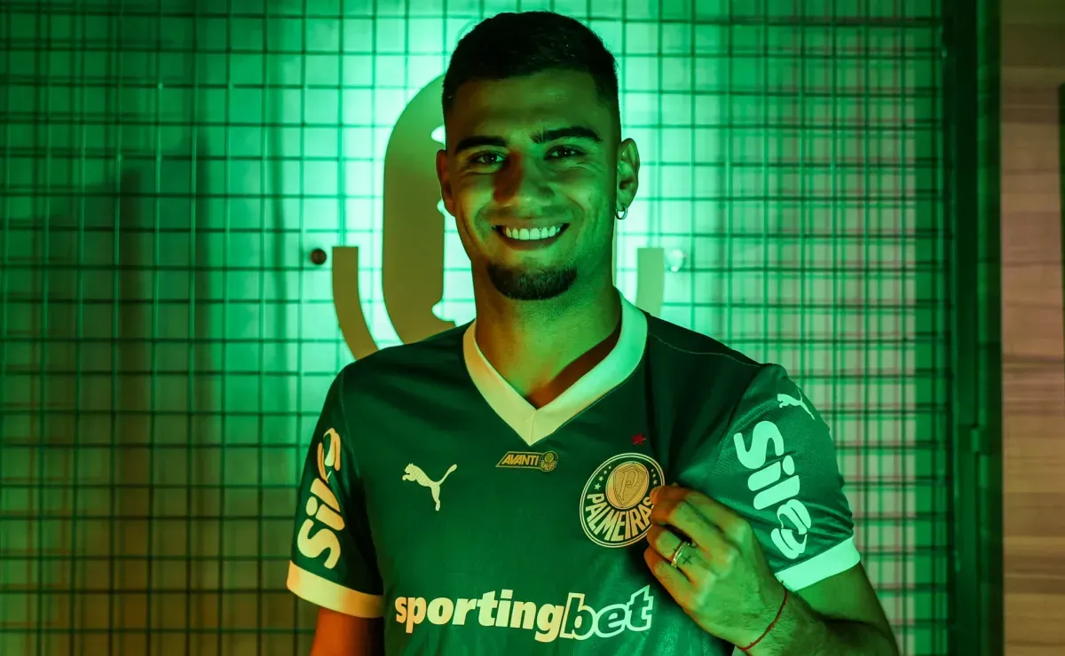 Abel testa Andreas Pereira por 45 minutos contra o Internacional antes do River Plate