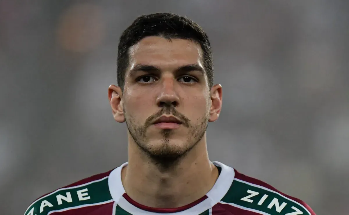 Nino opta por Fluminense e frustra planos do Palmeiras para 2026