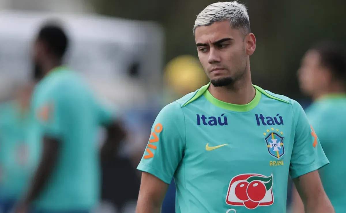 Souza escolhe Andreas Pereira como melhor contratação do Palmeiras em vez de Vitor Roque