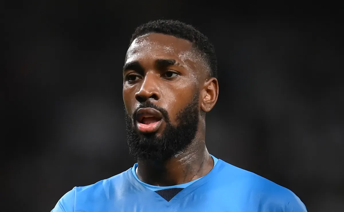 Gerson com lesão leve, Zenit ainda conta com ex-Flamengo em seus planos