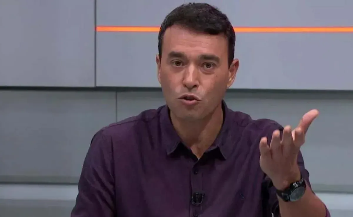 CACÁ ERROU? André Rizek critica imprudência de zagueiro