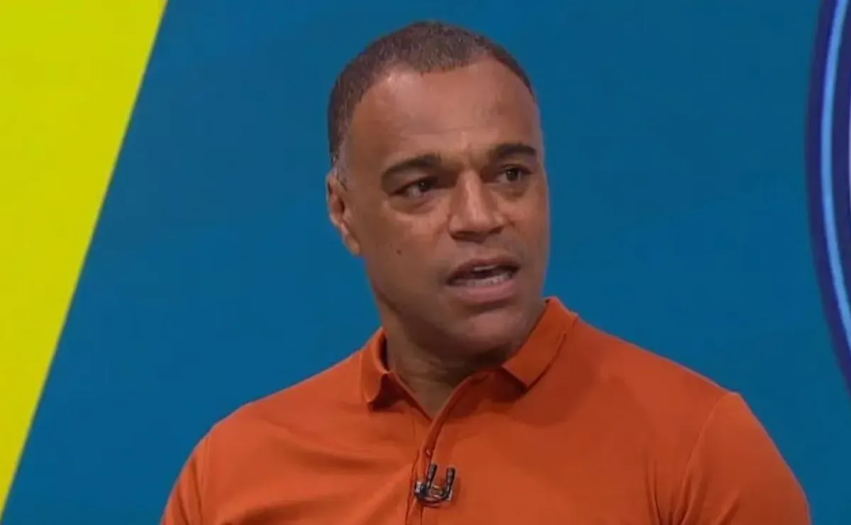 Denílson comenta por que Abel Ferreira não é o técnico da Seleção Brasileira