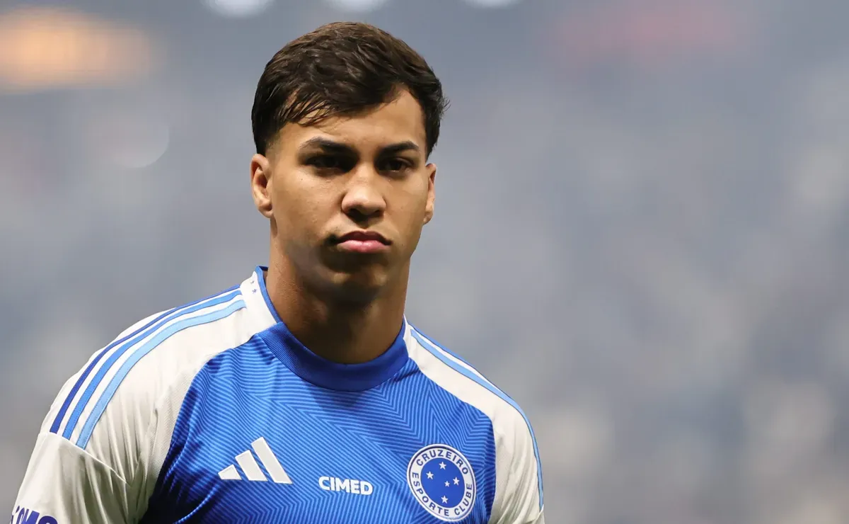 ARTILHEIRO DO PAIS? Craque do Verdão ultrapassa Kaio Jorge e acirra disputa pela artilharia no futebol