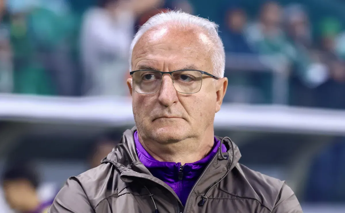 Foco no Brasileirão: Dorival cobra foco total e descarta priorizar a Copa do Brasil.