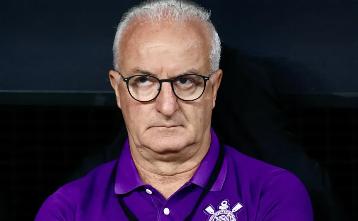 Presidente do Corinthians confirma Dorival Jr. para 2024 e defende trabalho do treinador em meio a críticas