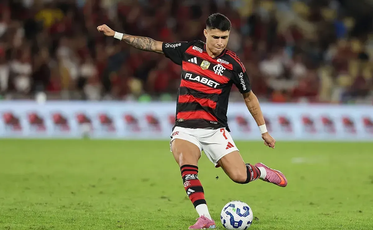 Luiz Araújo dispara e já soma quase o dobro de gols pelo Flamengo em 2024 em comparação ao ano anterior