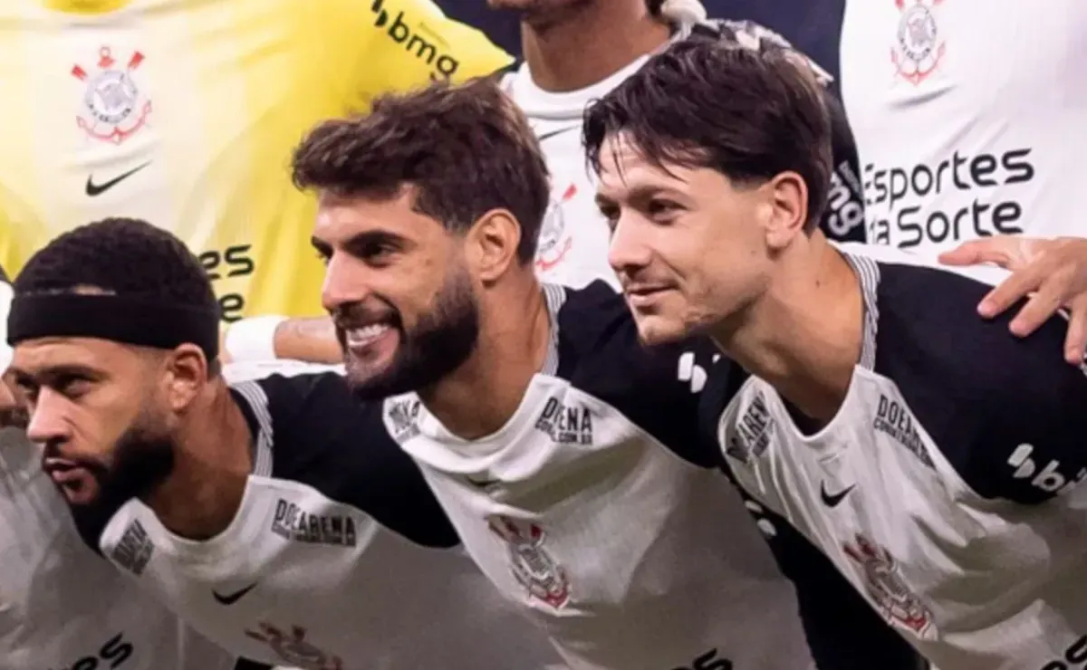 Corinthians amarga sequência de derrotas no Brasileirão, mesmo com o trio GYM em campo