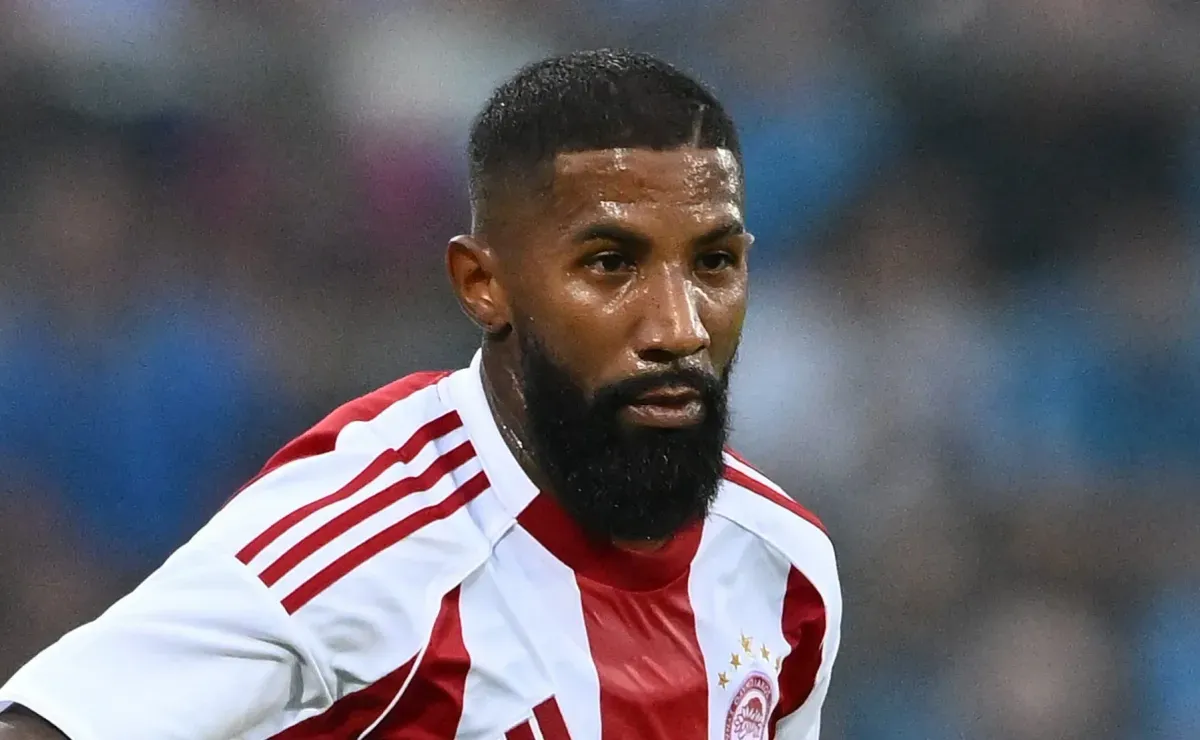 Rodinei, ex-Flamengo, provoca a web ao marcar Vini Jr em duelo de gigantes na Europa