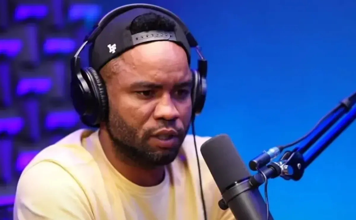 Carlos Alberto encerra polêmica sobre Arrascaeta e cobra fim do mimimi no Flamengo