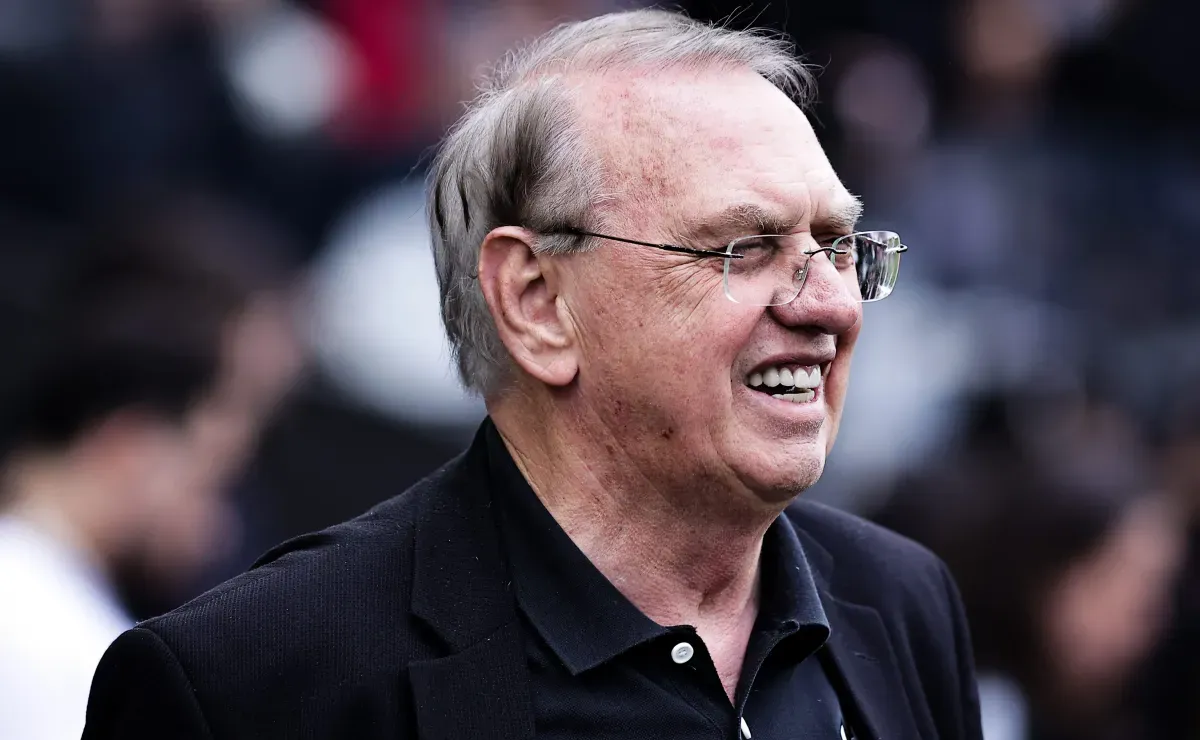 Corinthians, sob o comando de Osmar Stabile, desafia adversário por vaga na final da Copa do Brasil