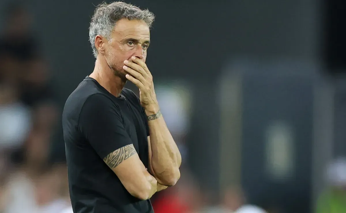 Desfalques pesados: Luis Enrique enfrenta Flamengo sem estrelas no Mundial Interclubes