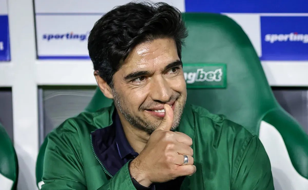 Pacote de contratações? Palmeiras tenta trazer três craques para 2026 e conta com investimento histórico!