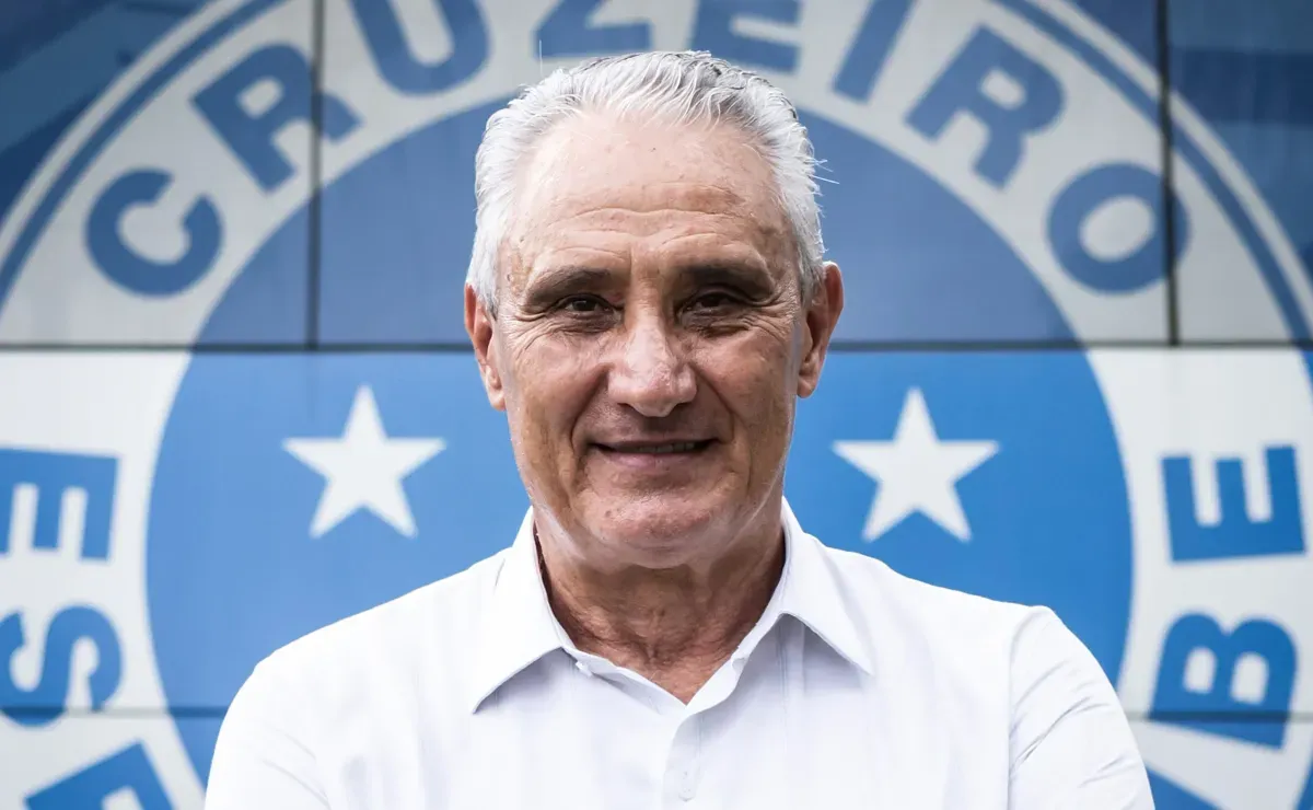 Tite no Cruzeiro pode abrir portas para saída de Fagner do Corinthians; liberdade em jogo