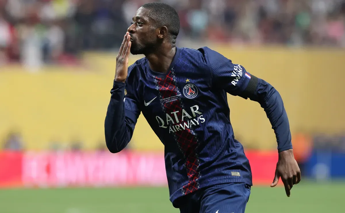 Flamengo enfrenta PSG: Filipe Luís tem desafio crucial para parar Dembélé, Bola de Ouro atual