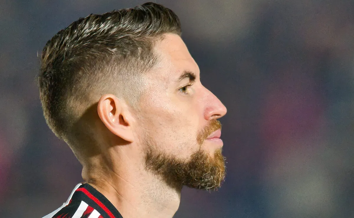 Jorginho lamenta desfecho do Flamengo, mas destaca trajetória no Intercontinental: Erros acontecem