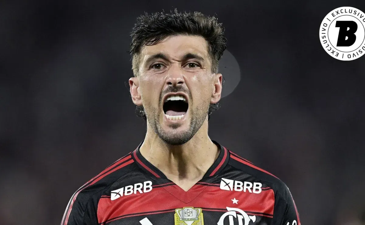 Arrascaeta brilha, empata com Scarpa e se destaca como líder em assistências no Brasileirão