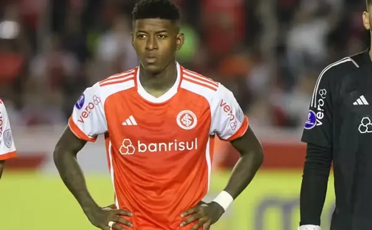 VAI VIR OU NÃO? Entenda as negociações do Flamengo por Vitão, do Internacional