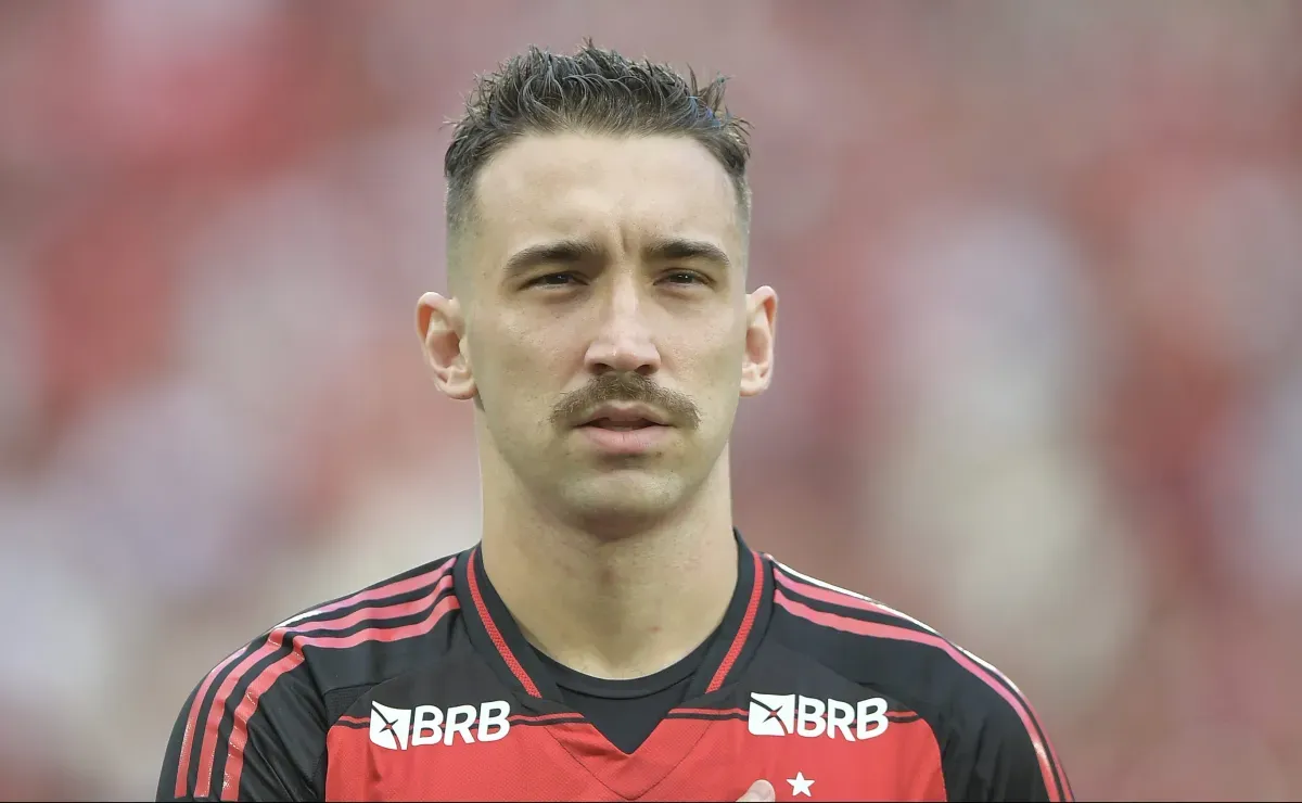 Flamengo em alerta: Léo Ortiz admite ansiedade do elenco pela renovação de Filipe Luís