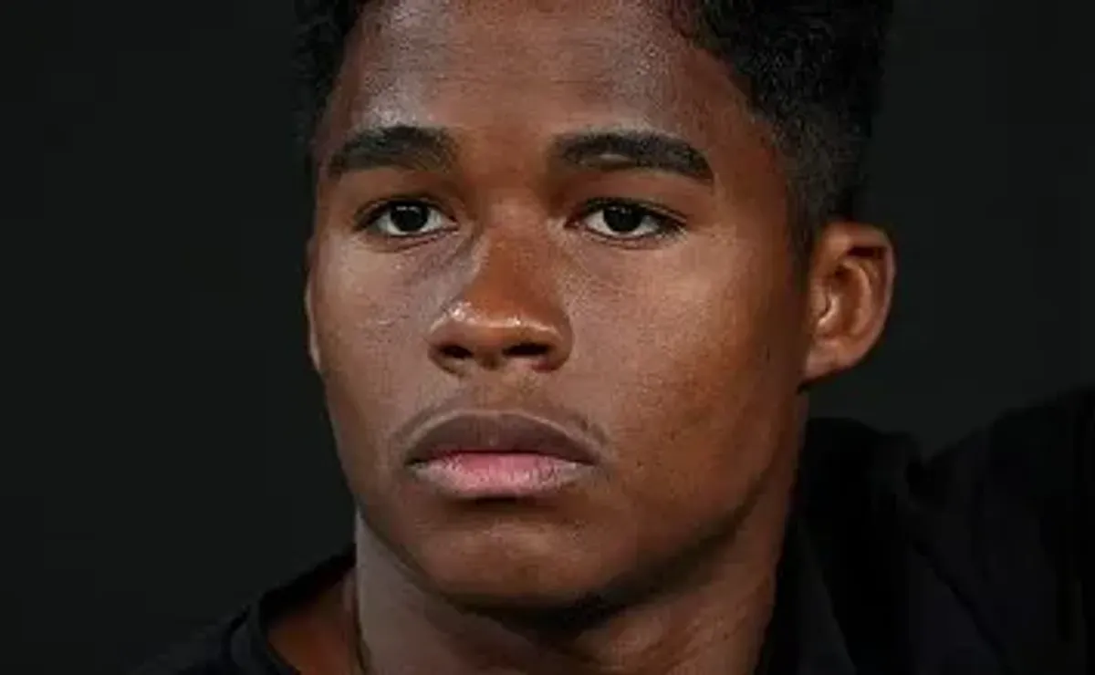 Endrick recebe alerta do treinador do Lyon: 