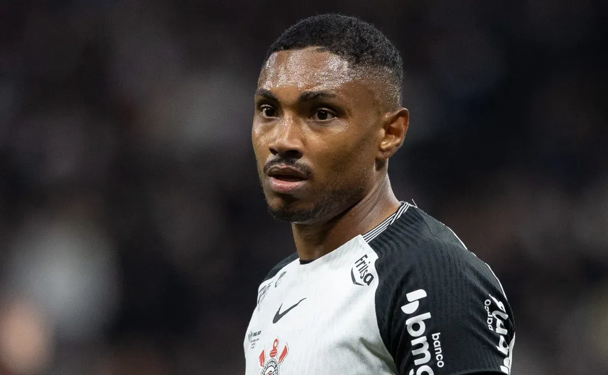 Vitinho aposta na confiança de Dorival para conquistar espaço no time titular do Corinthians