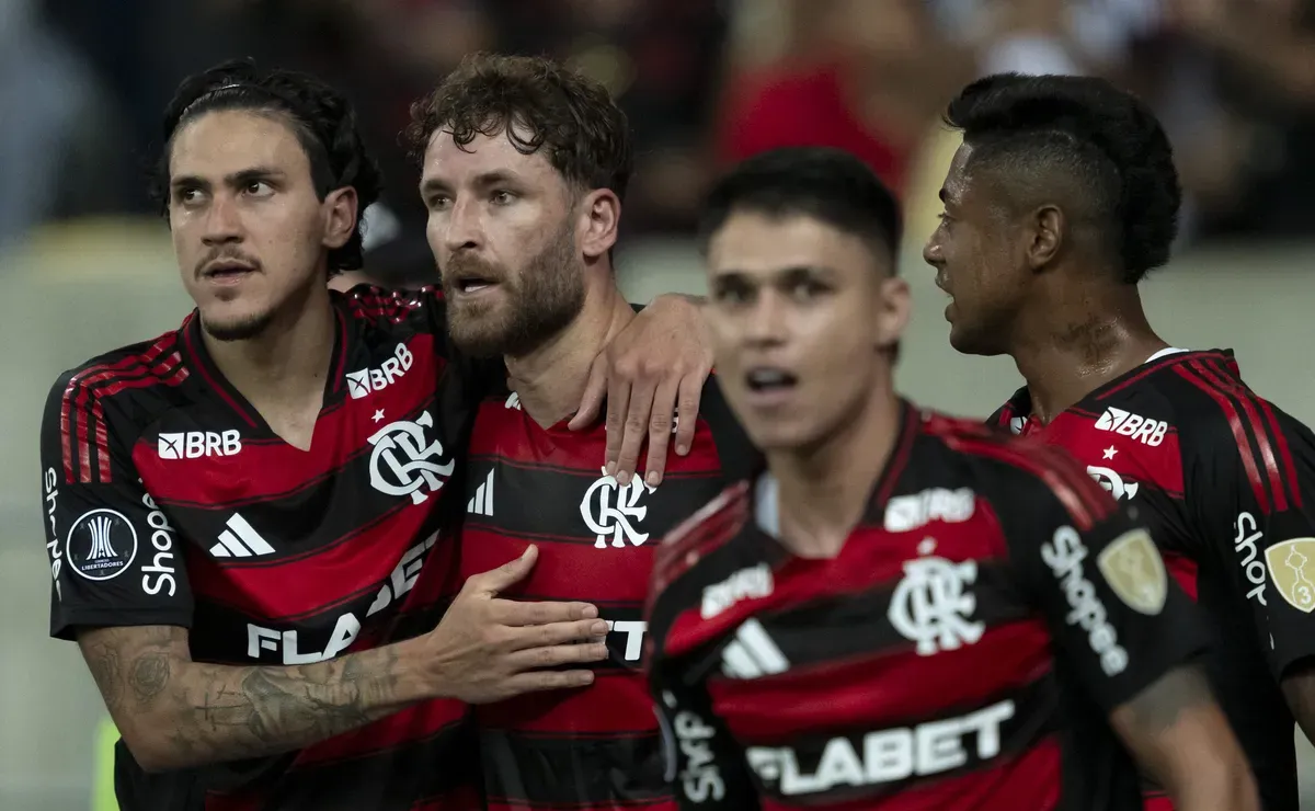 Proposta milionária? Flamengo define valor de Leo Pereira após interesse de time estrangeiro!