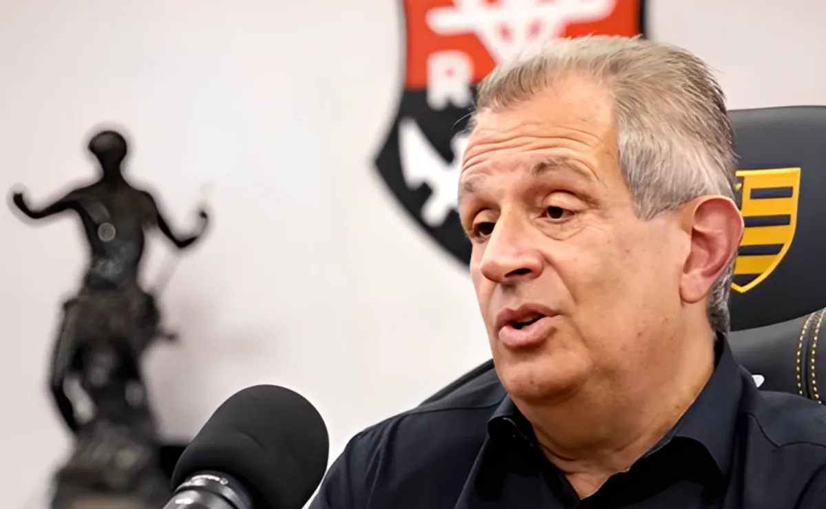 Flamengo intensifica busca por Gabriel Brazão, goleiro do Santos, em negociação nos bastidores