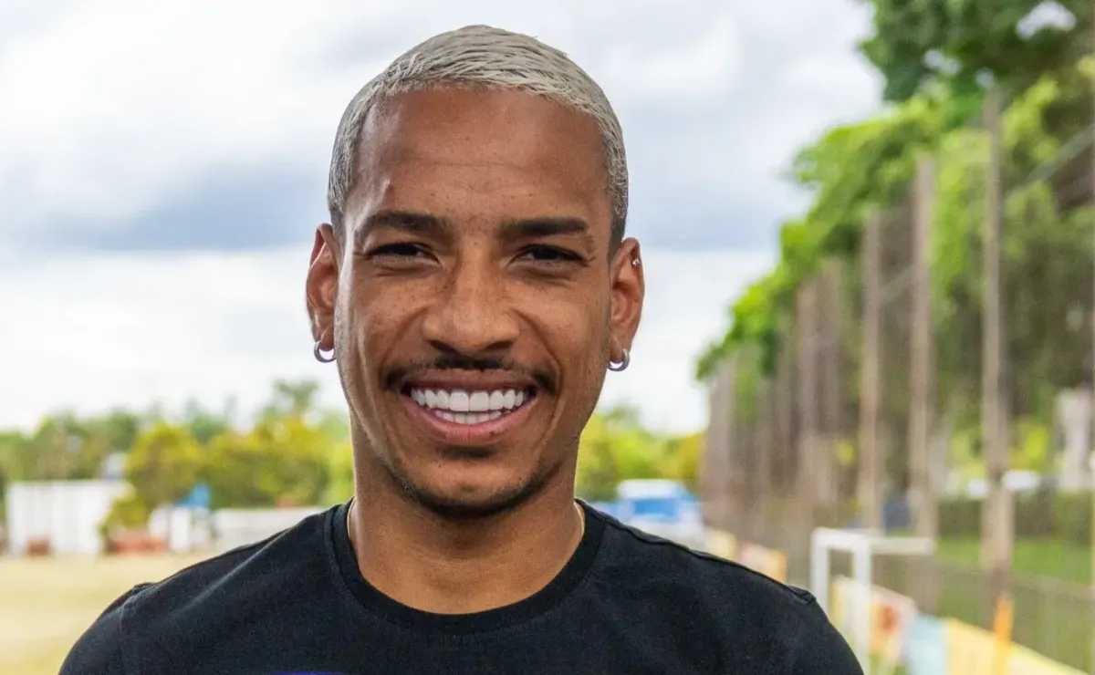 Matheus Pereira encerra novela sobre futuro