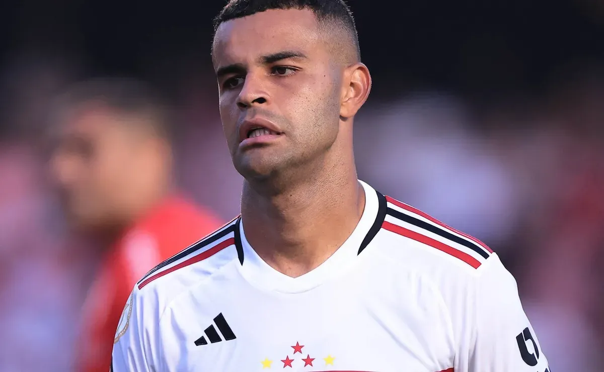 Corinthians coloca três opções em campo por Alisson, enquanto São Paulo surpreende com Héctor Hernández