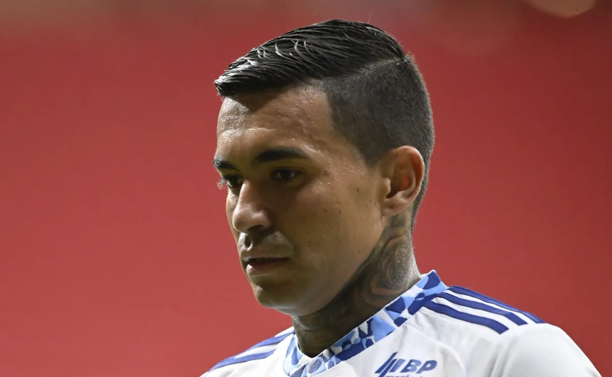 Dudu elogia e aponta Cássio como herói em vitória do Cruzeiro: “pegou pênalti e nos ajudou”