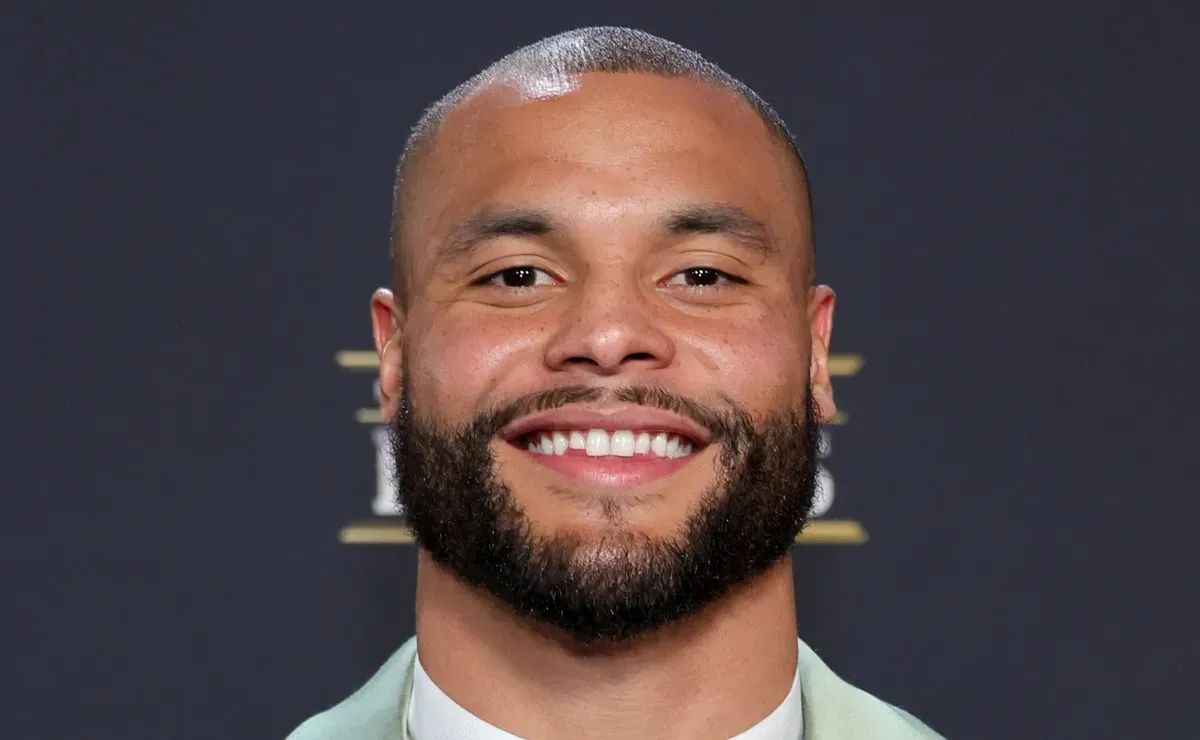 dak-prescott-sends-promising-message-about-contract-extension-with