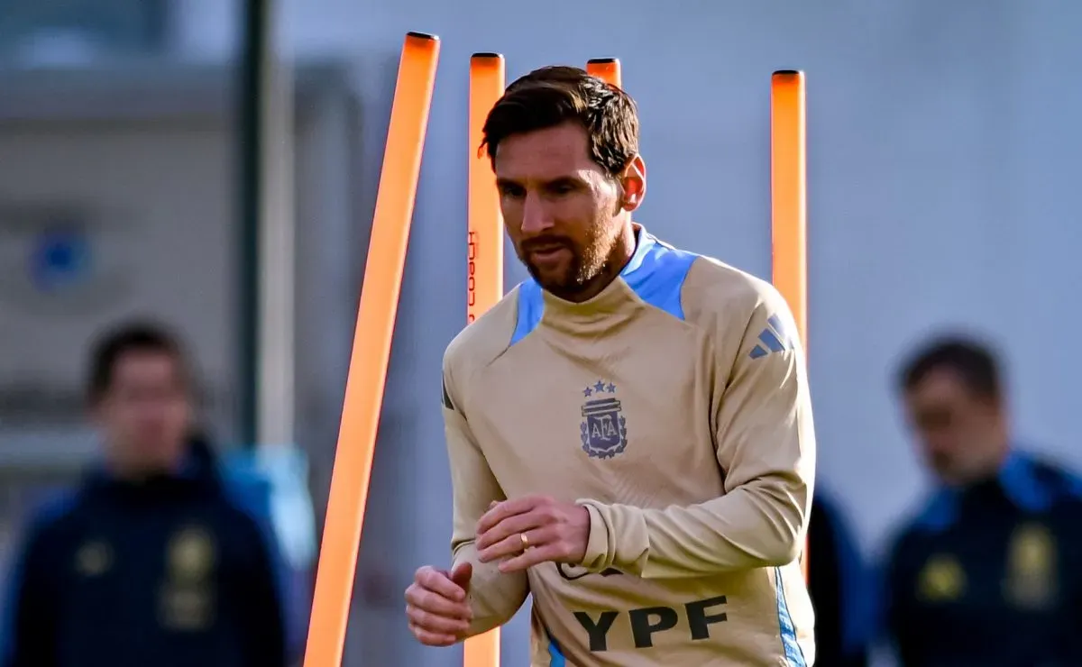 Lionel Messi questionable for World Cup Qualifier vs Chile, according to Argentina HC Lionel Scaloni