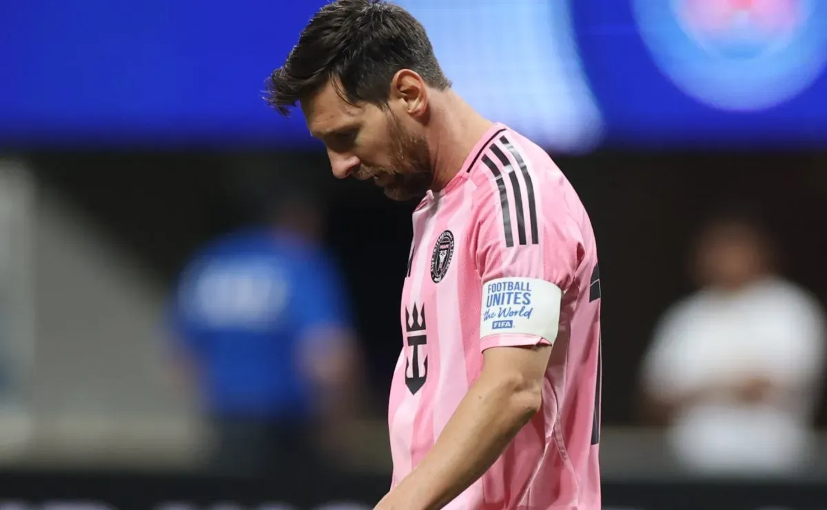Video: Schockierender Messi-Fehler führt zum Tor von CF Montreal gegen ...