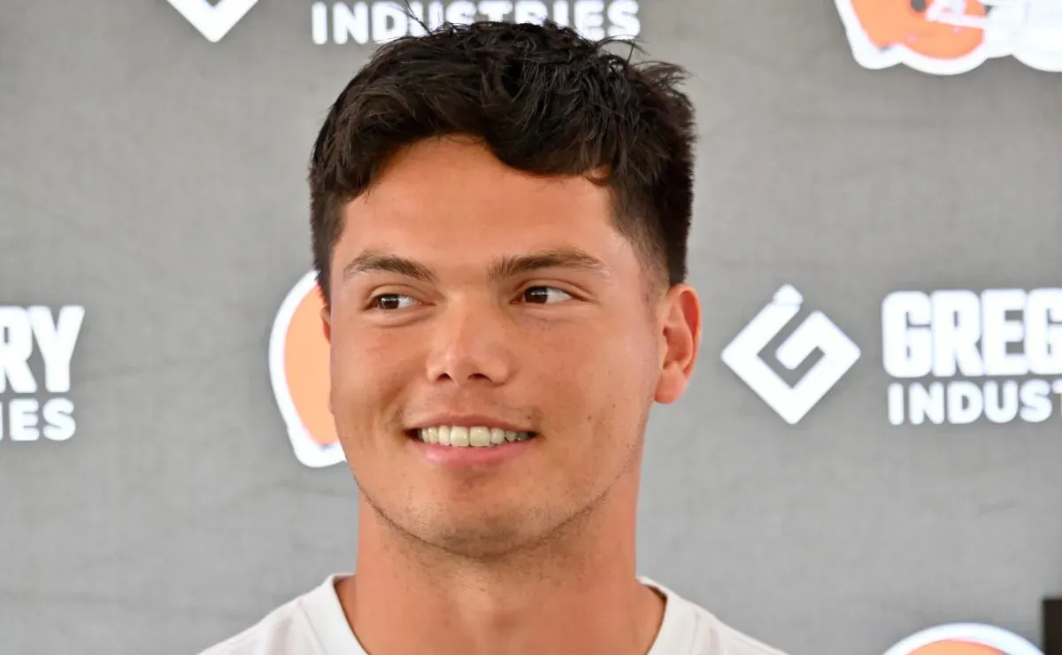 NFL News: Dillon Gabriel takes a very controversial shot at Shedeur Sanders amid Browns quarterback competition - Bolavip US