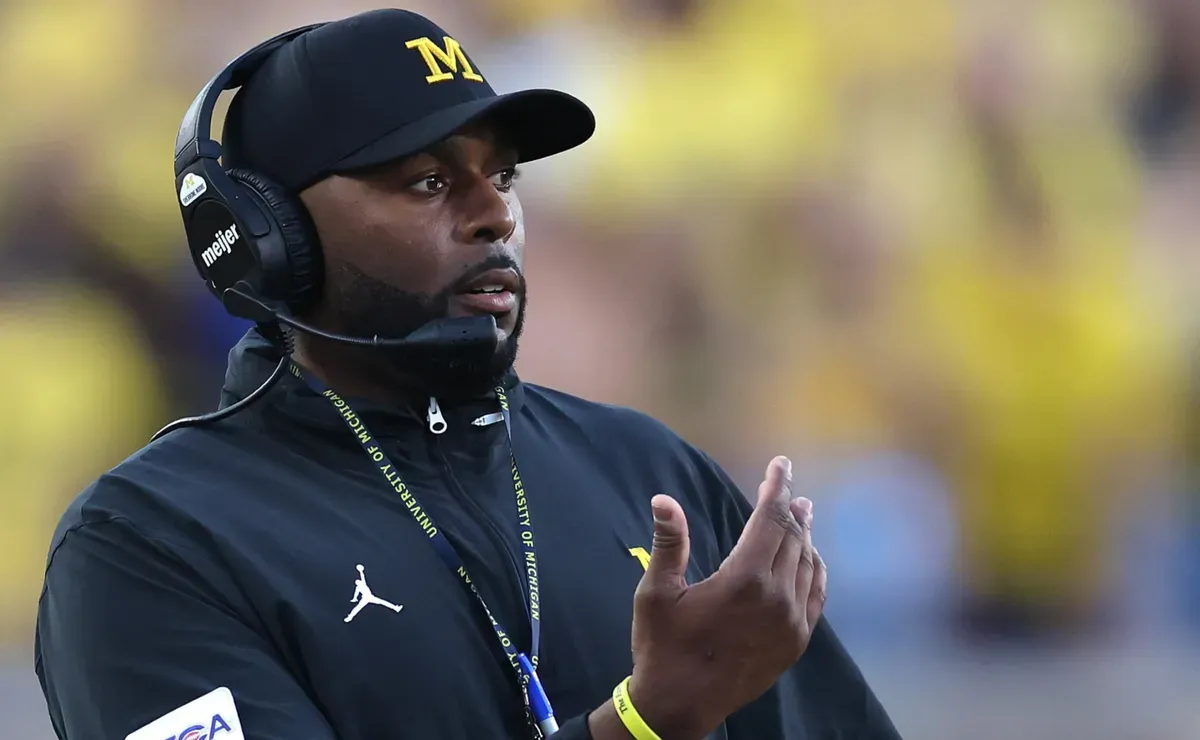 Michigan Fans Reject NCAA Sanctions, Support Coach Moore