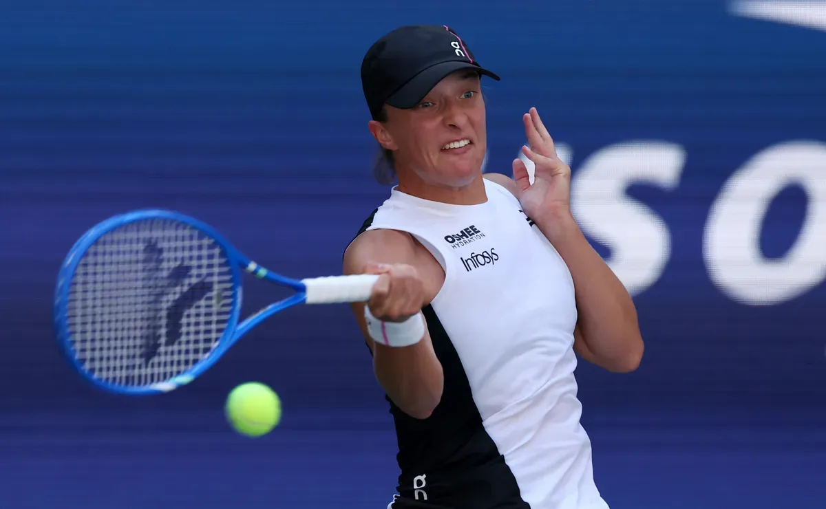 Iga Swiatek breaks Monica Seles’ record at US Open: How do their earnings compare?