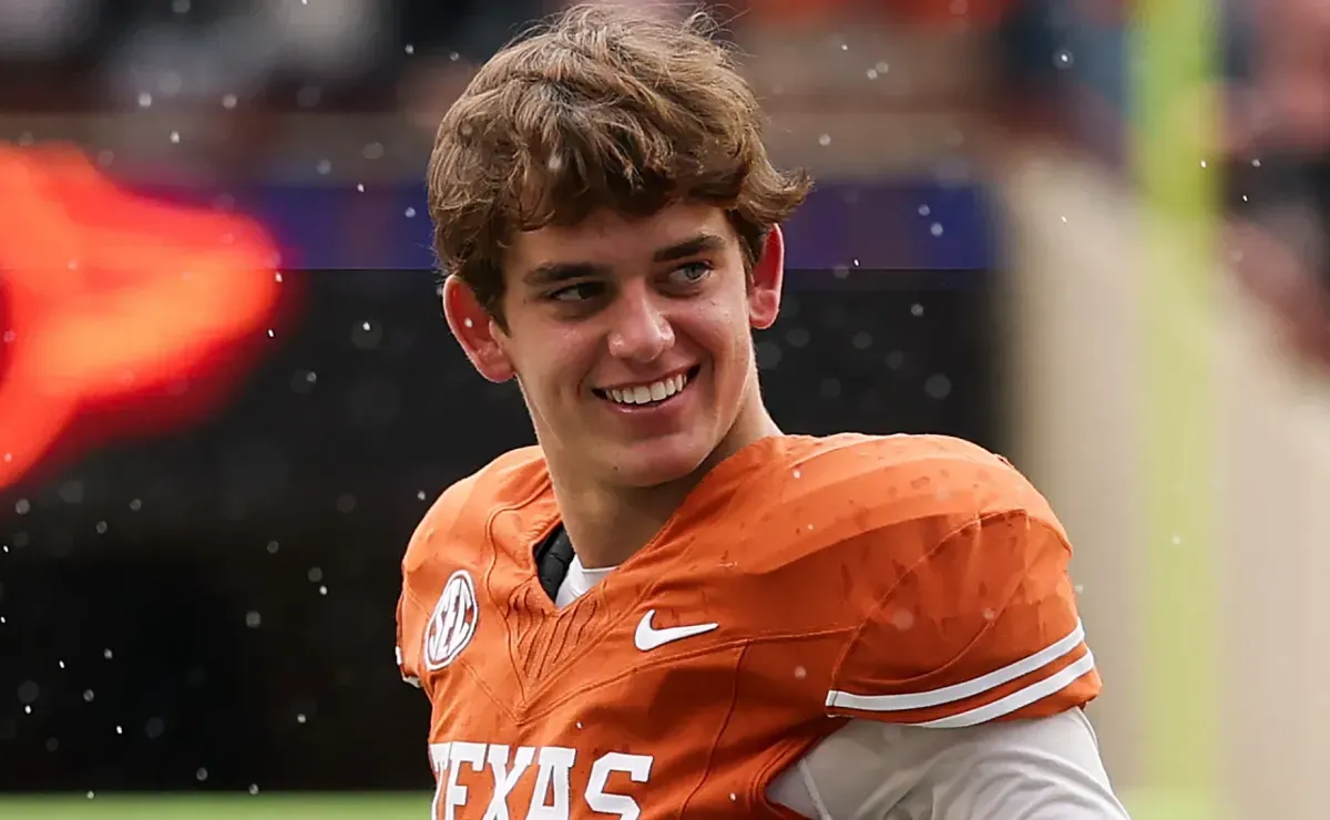 Arch Manning receives significant injury update on key teammates ahead of Longhorns clash vs. Georgia