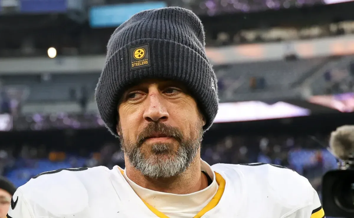 Aaron Rodgers sends clear message to Steelers fans doubting Mike Tomlin ...