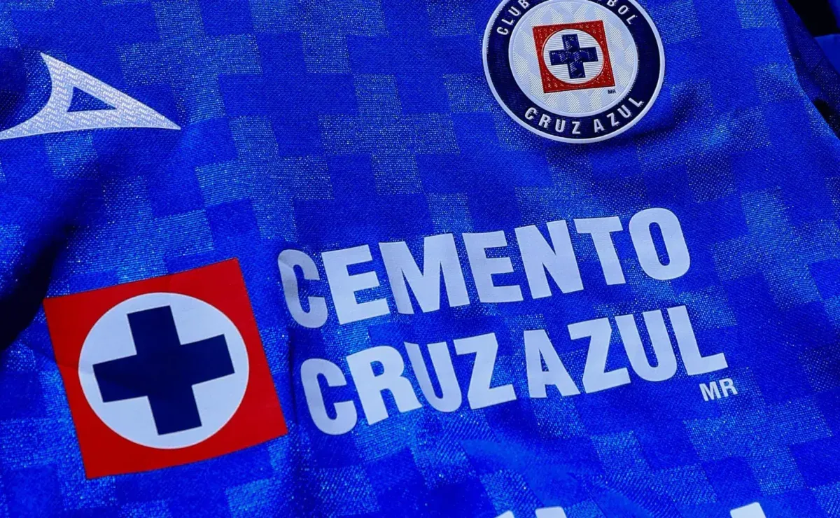 Cruz Azul lo firmó por tres años, solo duró seis meses y confesó: “Fui joven y no me adapté”
