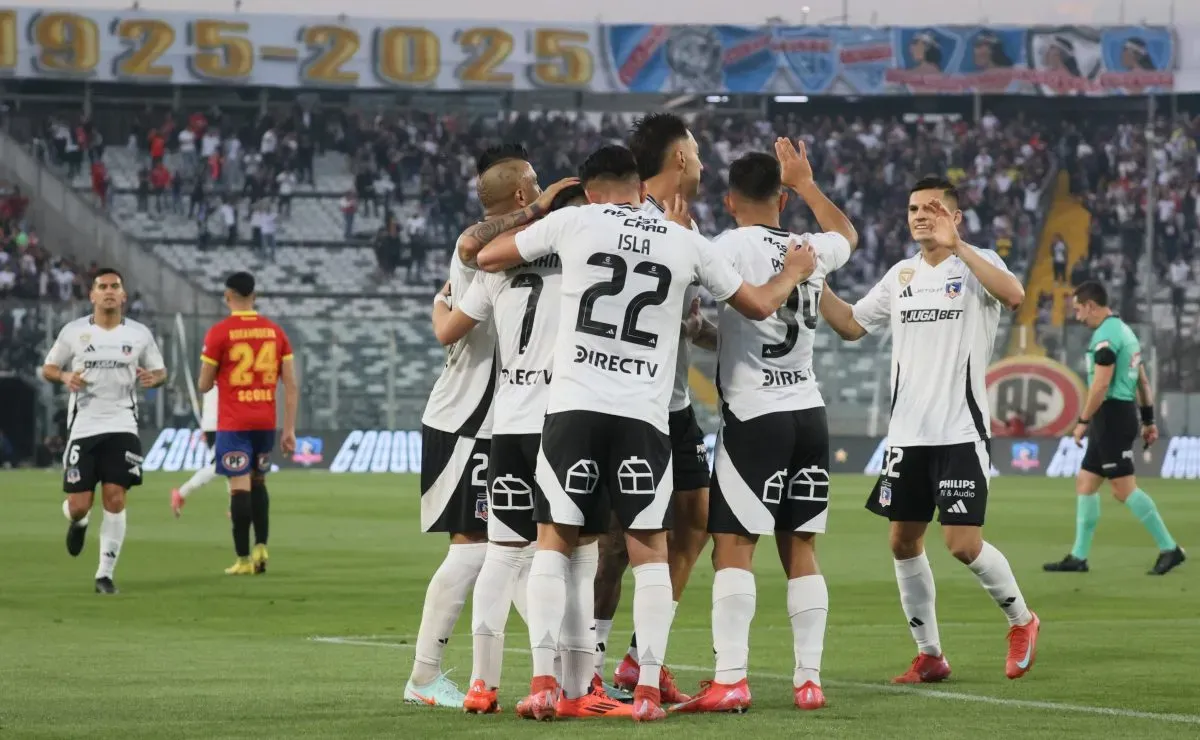 ¡Impacto en Colo Colo! Así se ve la tabla de posiciones tras el empate entre U. Católica y Deportes La Serena