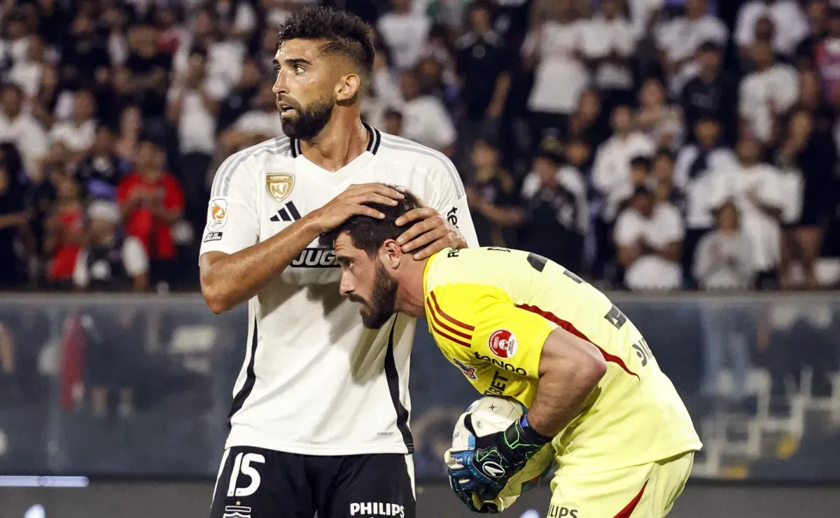 Revelan el jugador que probó Ortiz en defensa para el Colo Colo vs Audax
