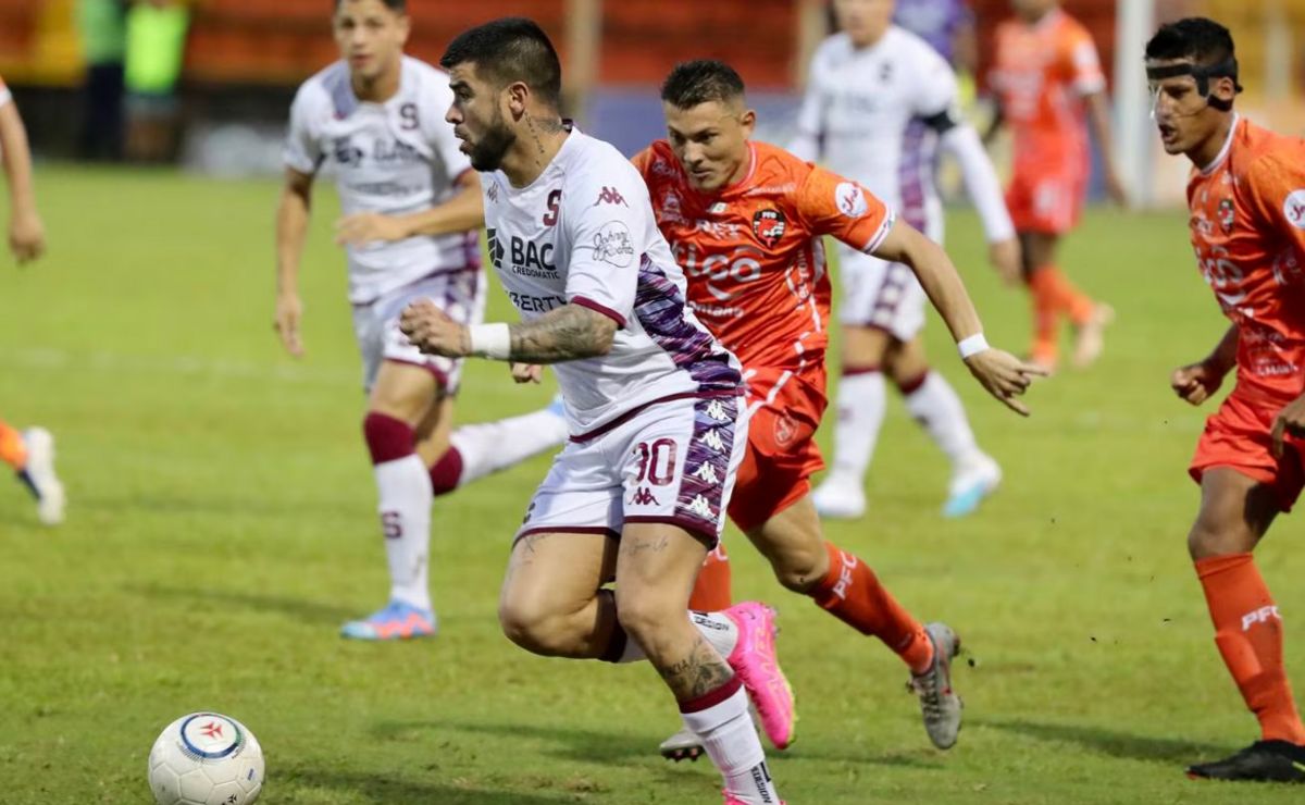 Saprissa vs. Puntarenas hoy EN VIVO: a qué hora y dónde ver el partido